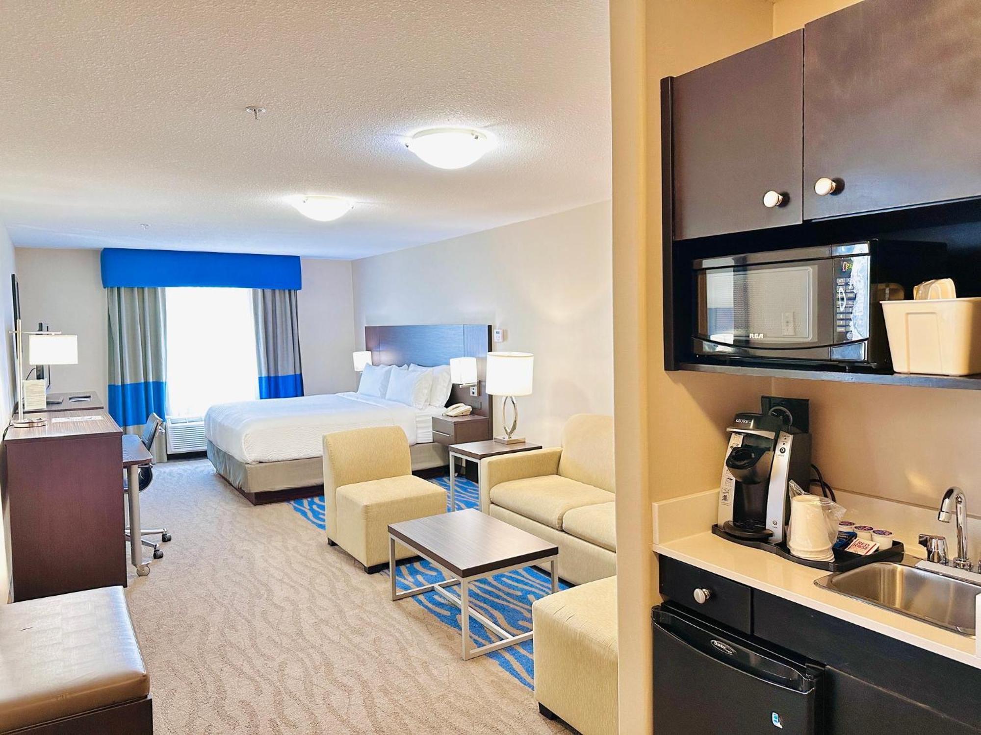 Holiday Inn Hotel & Suites Regina By Ihg Екстериор снимка