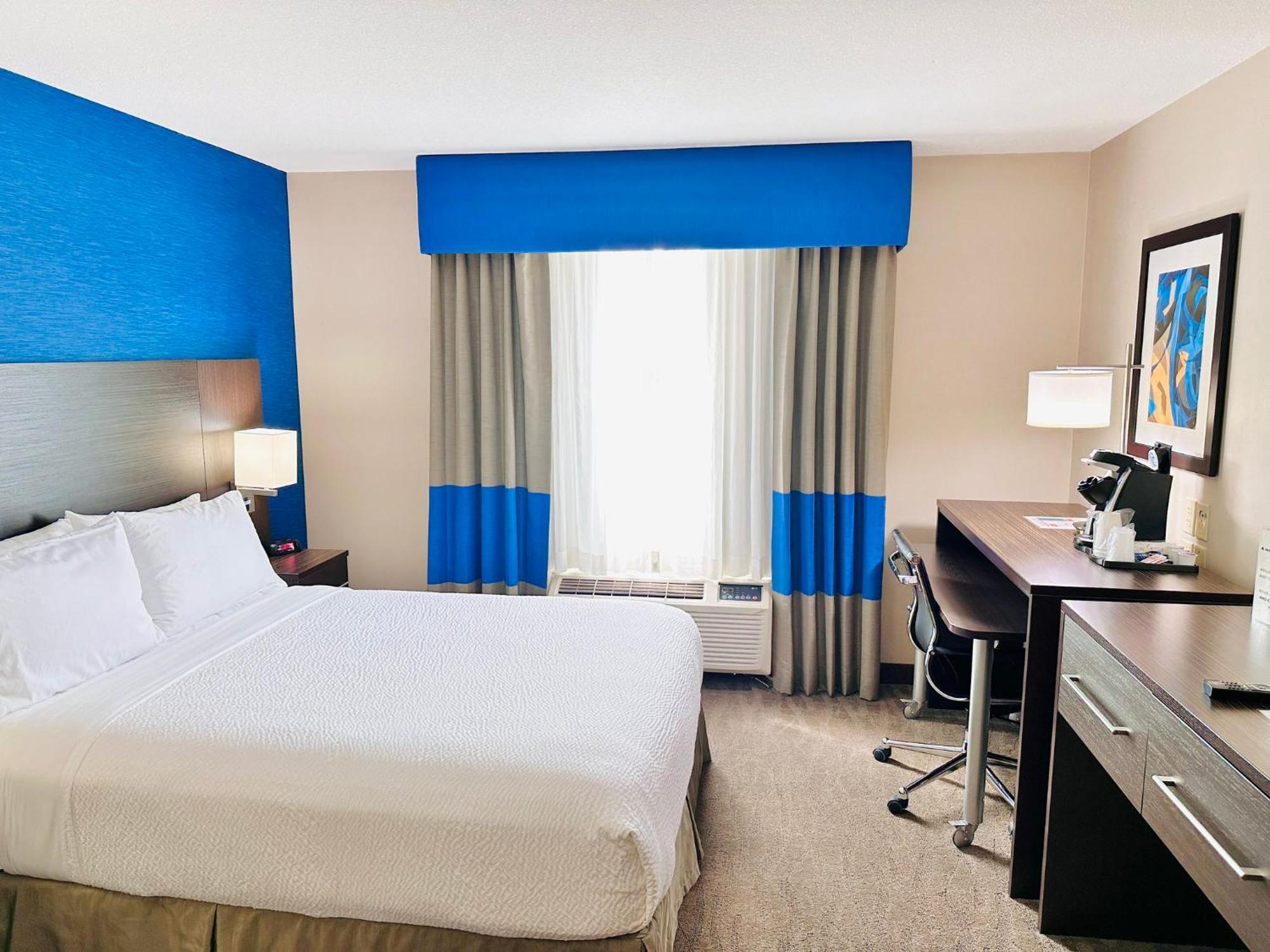 Holiday Inn Hotel & Suites Regina By Ihg Екстериор снимка