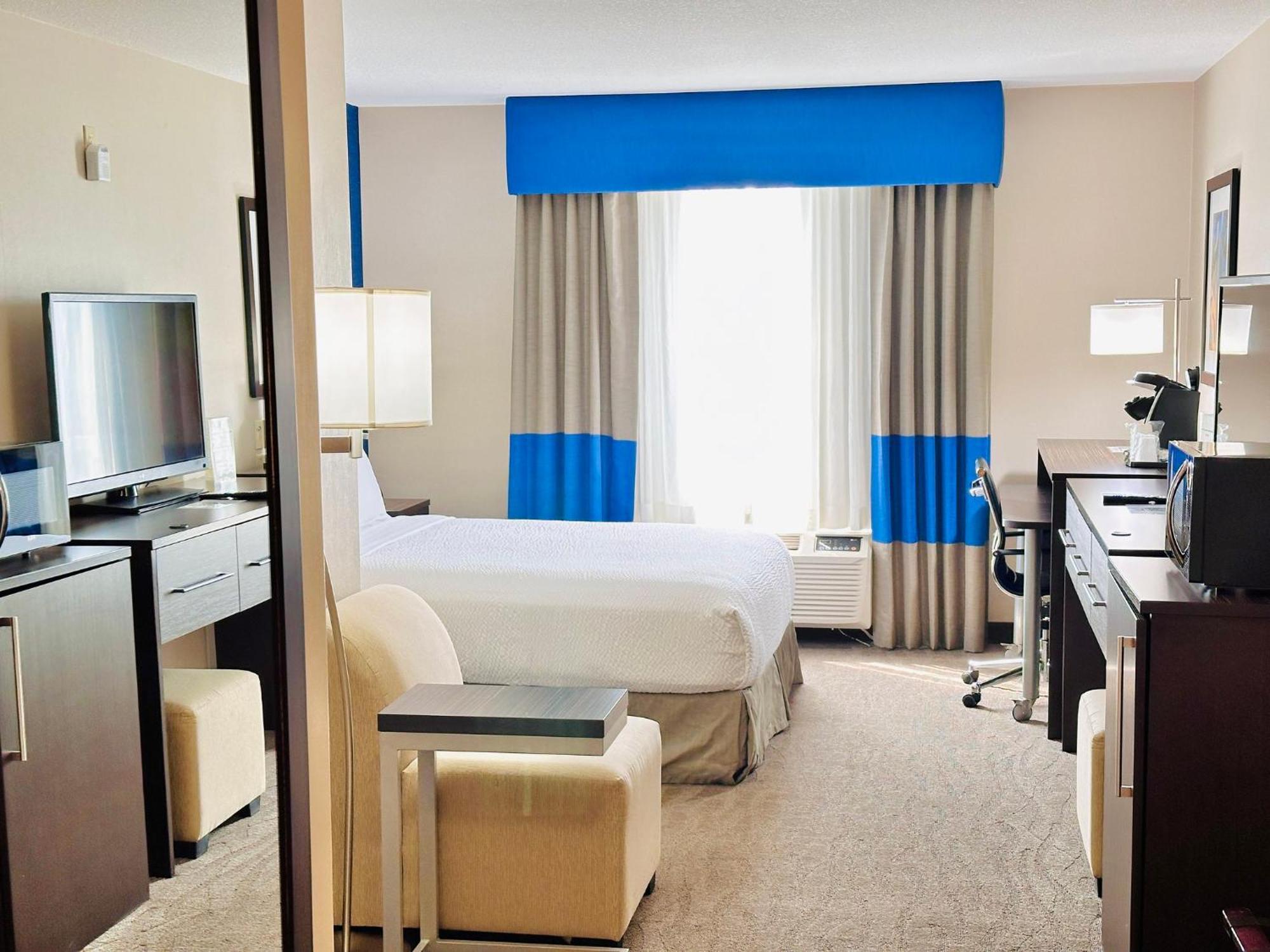 Holiday Inn Hotel & Suites Regina By Ihg Екстериор снимка