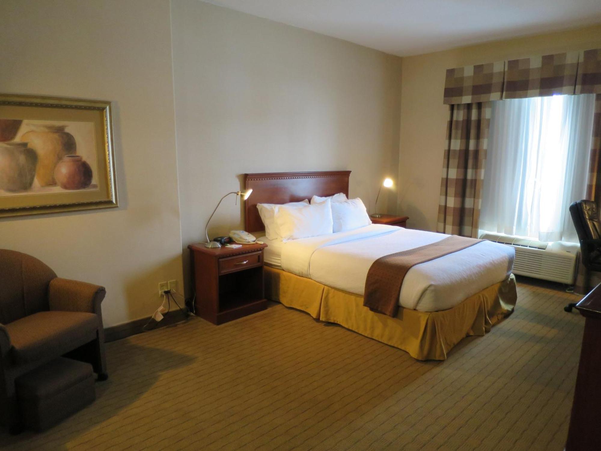 Holiday Inn Hotel & Suites Regina By Ihg Екстериор снимка